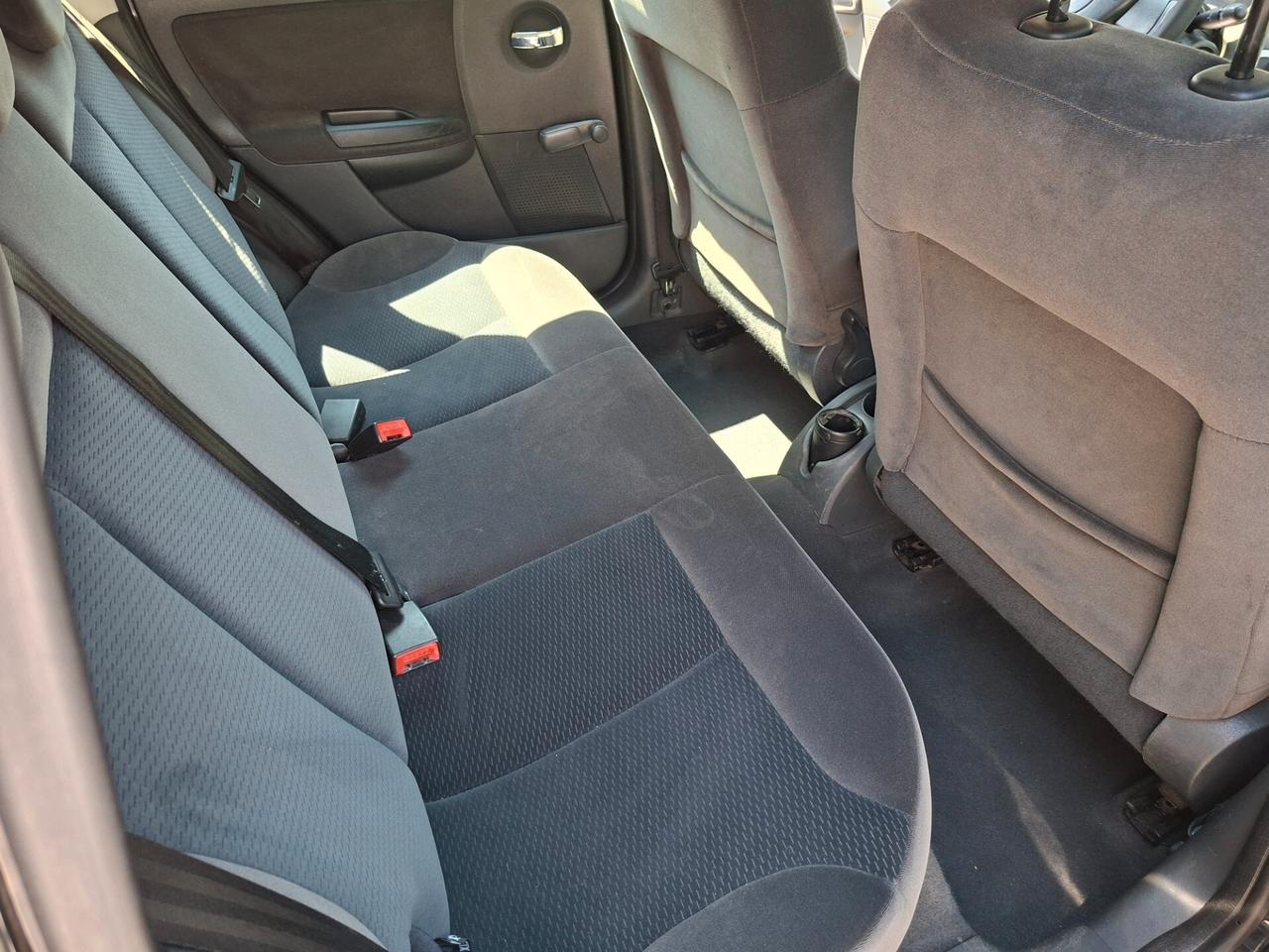 Citroen C3 1.4 Exclusive tagliandata distribuzione fatta neopatentati
