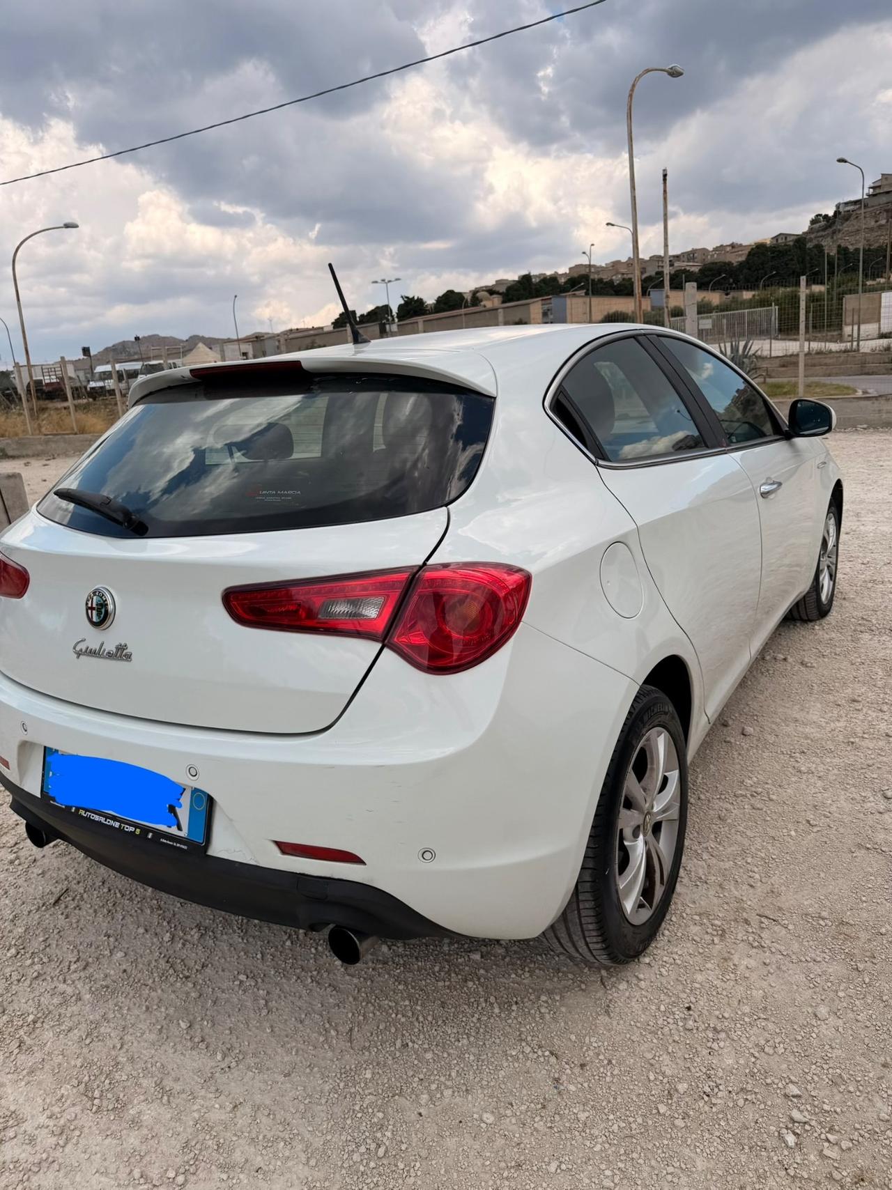 Alfa Romeo Giulietta 2.0 JTDm-2 140 CV Distinctive