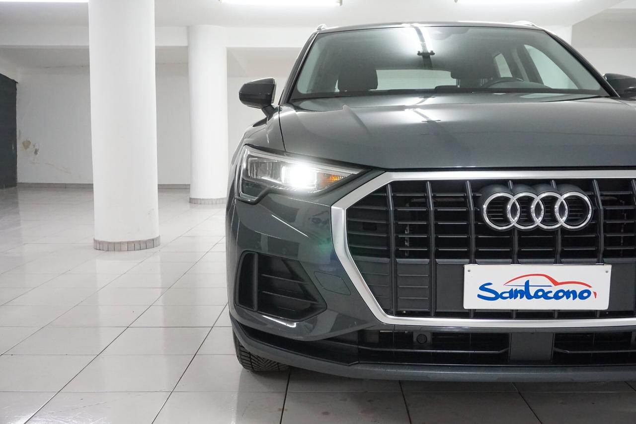 Audi Q3 35 TDI S tronic Business