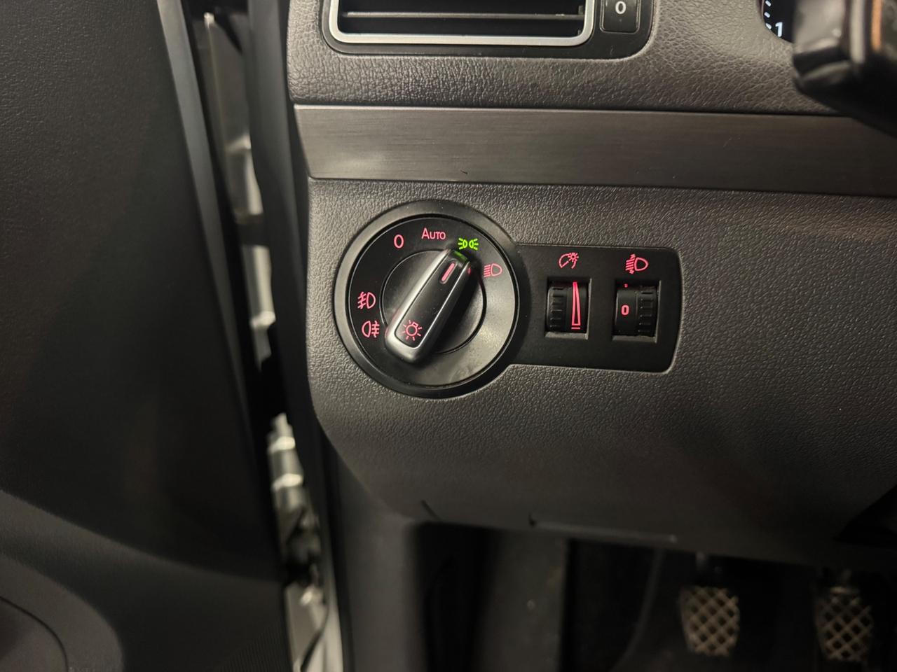 Volkswagen Touran Business 1.4 Highline EcoFuel