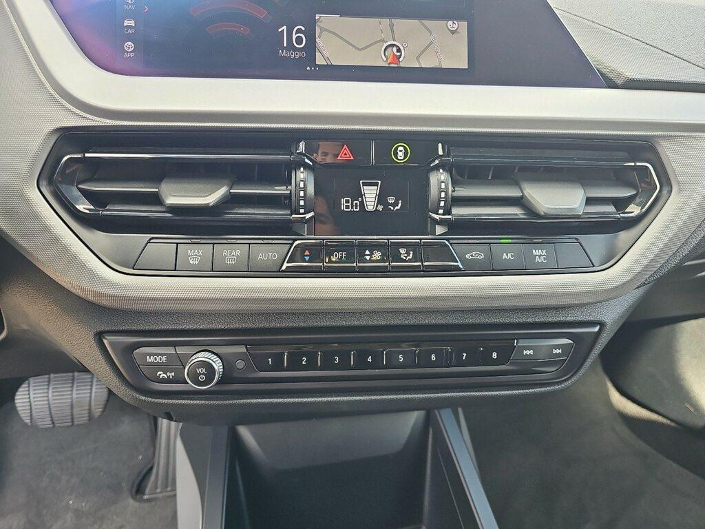 BMW Serie 1 5 Porte 116 d SCR Business Advantage DCT
