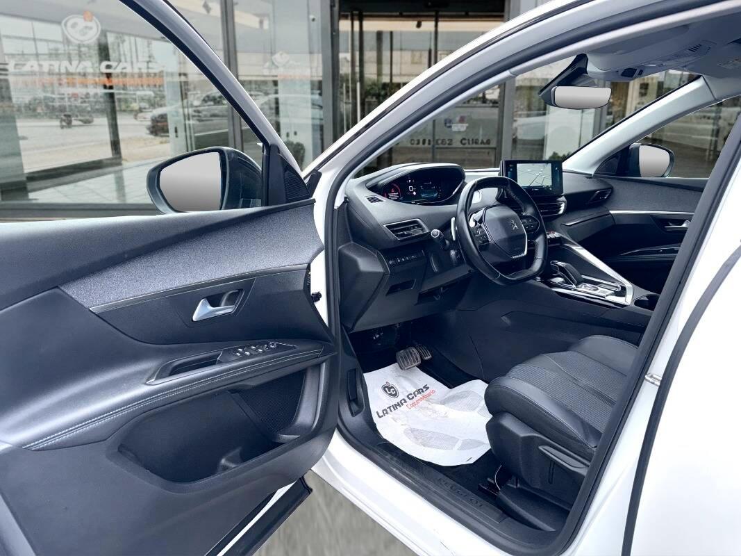 Peugeot 3008 II 1.6 hybrid phev Allure Pack 225cv e-eat8