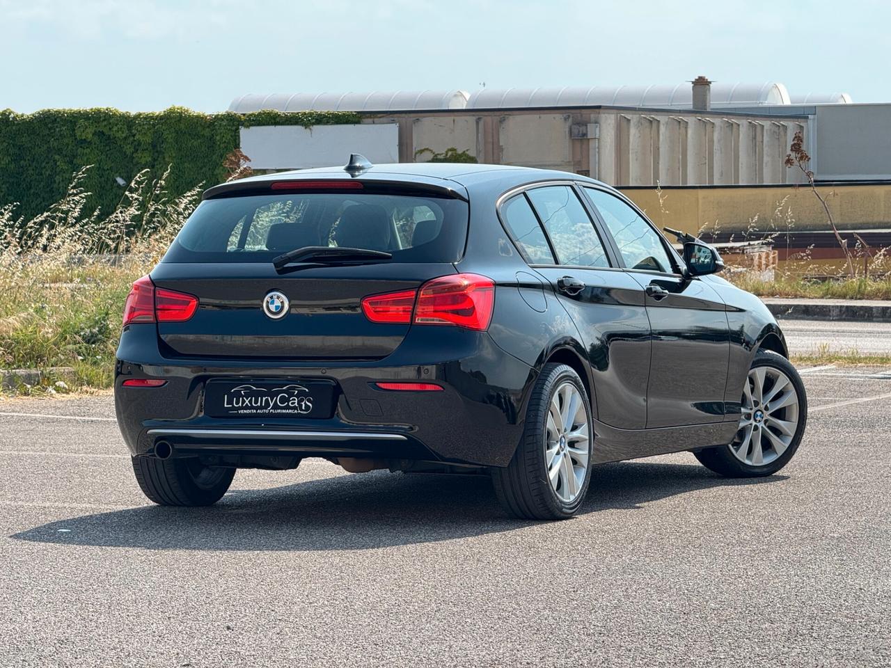 Bmw 118d Urban 150 cv AUTO LED