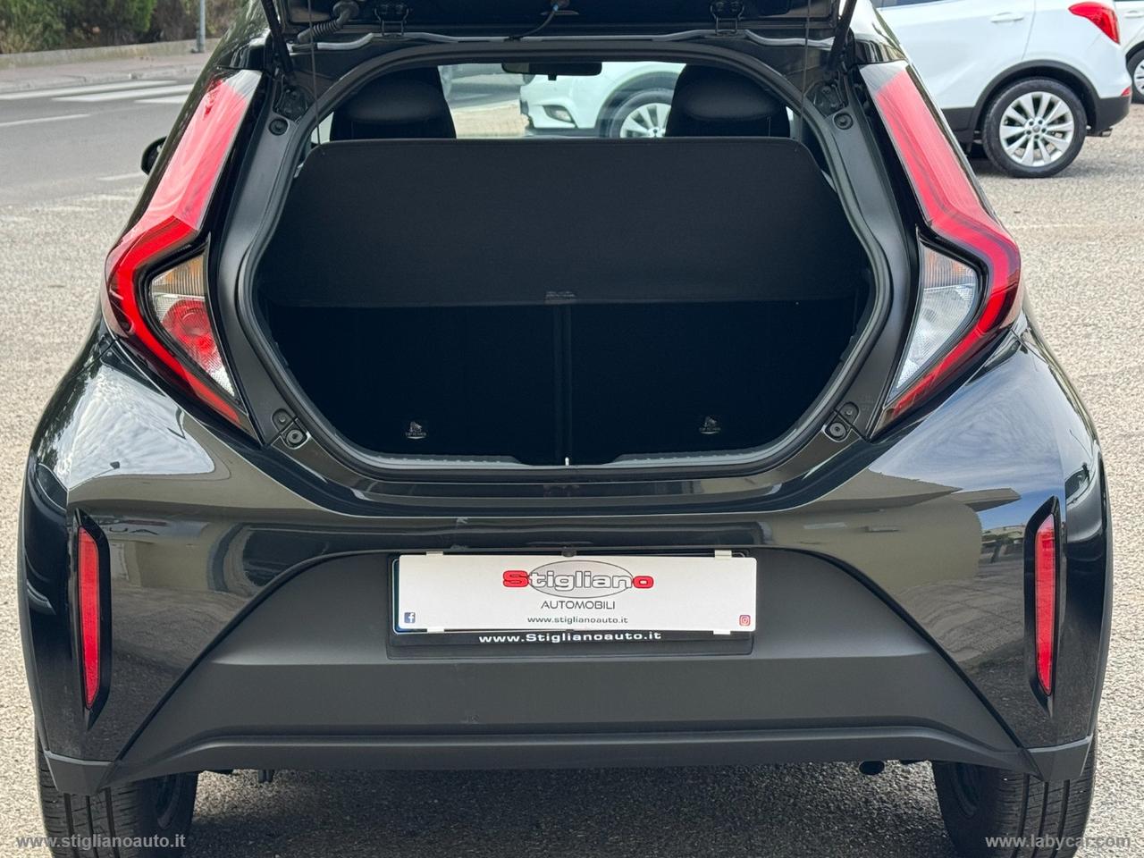 TOYOTA Aygo X 1.0 VVT-i 72 CV 5p. JBL S.P.