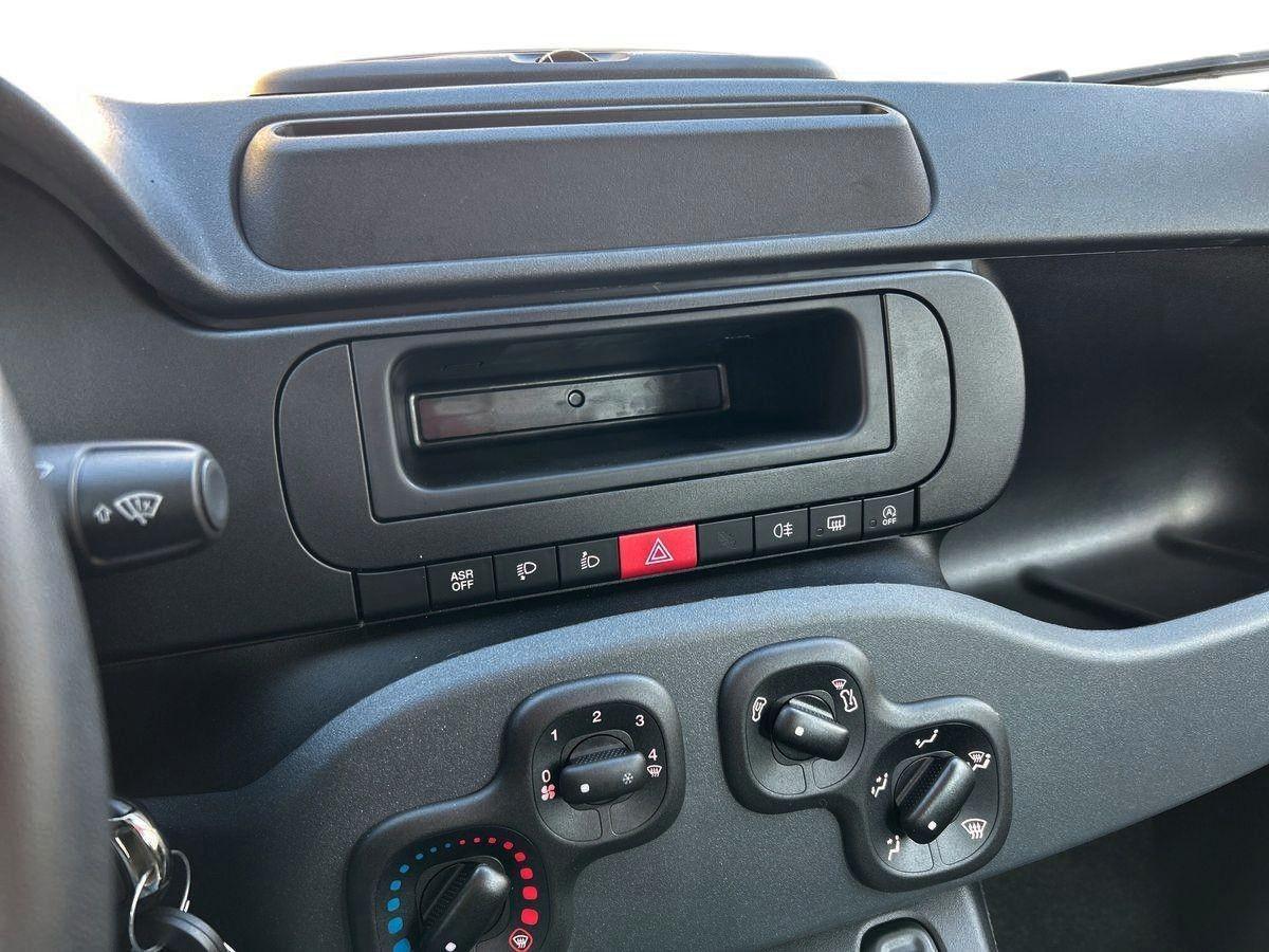 FIAT Pandina 1.0 65cv Hybrid Pop