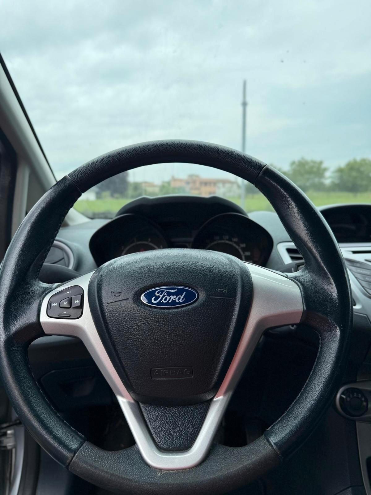 Ford Fiesta 1.2 82CV 3 porte Titanium