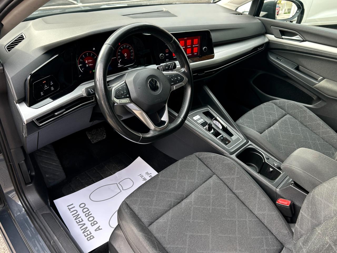 Volkswagen Golf 1.5 TGI DSG Life 2021