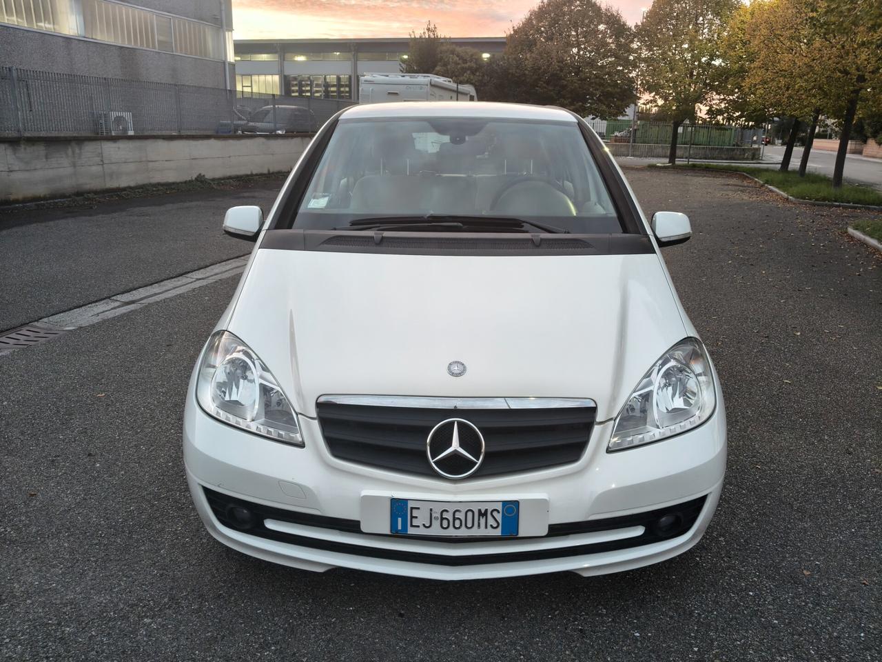 Mercedes-benz A 180 CDI Executive 2011