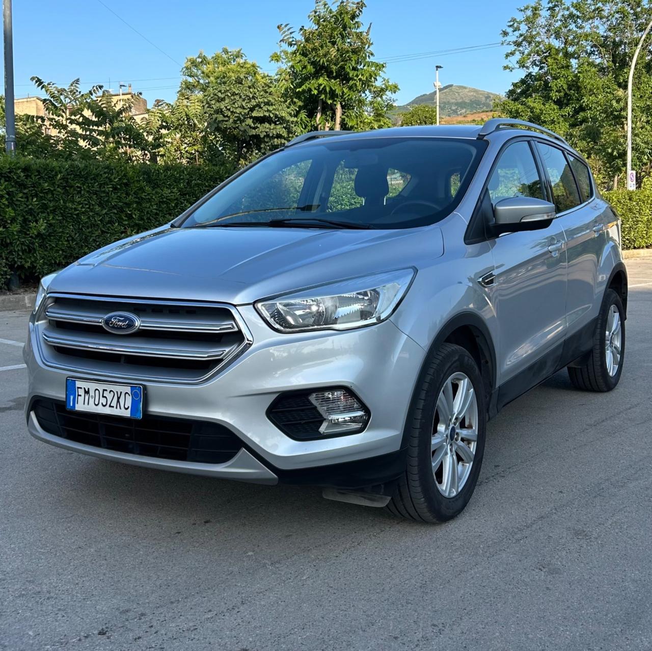 Ford Kuga 1.5 TDCI 120 CV S&S 2WD ST-Line