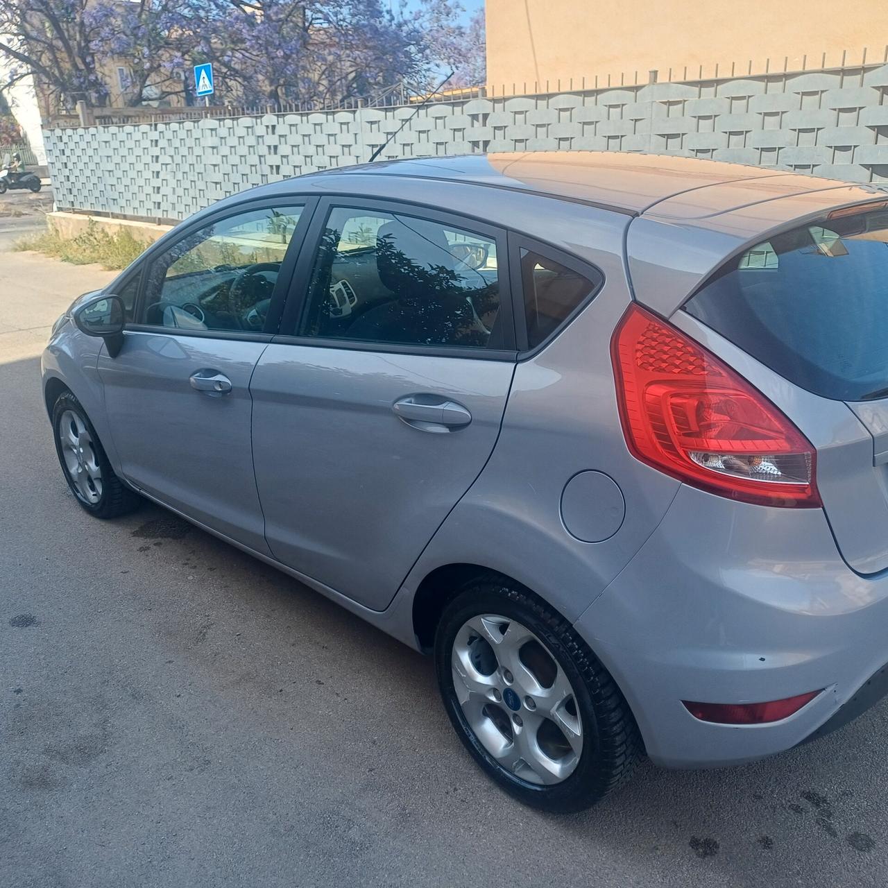 Ford Fiesta 1.2 60CV 5p. Tit.