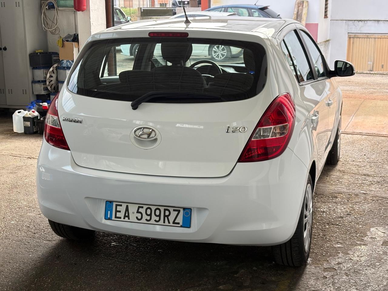 Hyundai i20 1.2 5p. Fiorucci