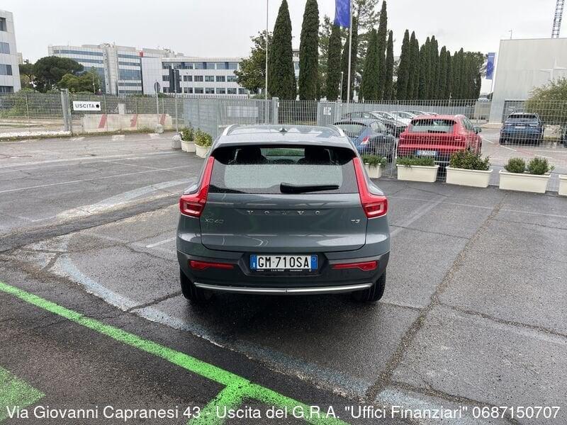 Volvo XC40 T3 Geartronic Momentum Pro