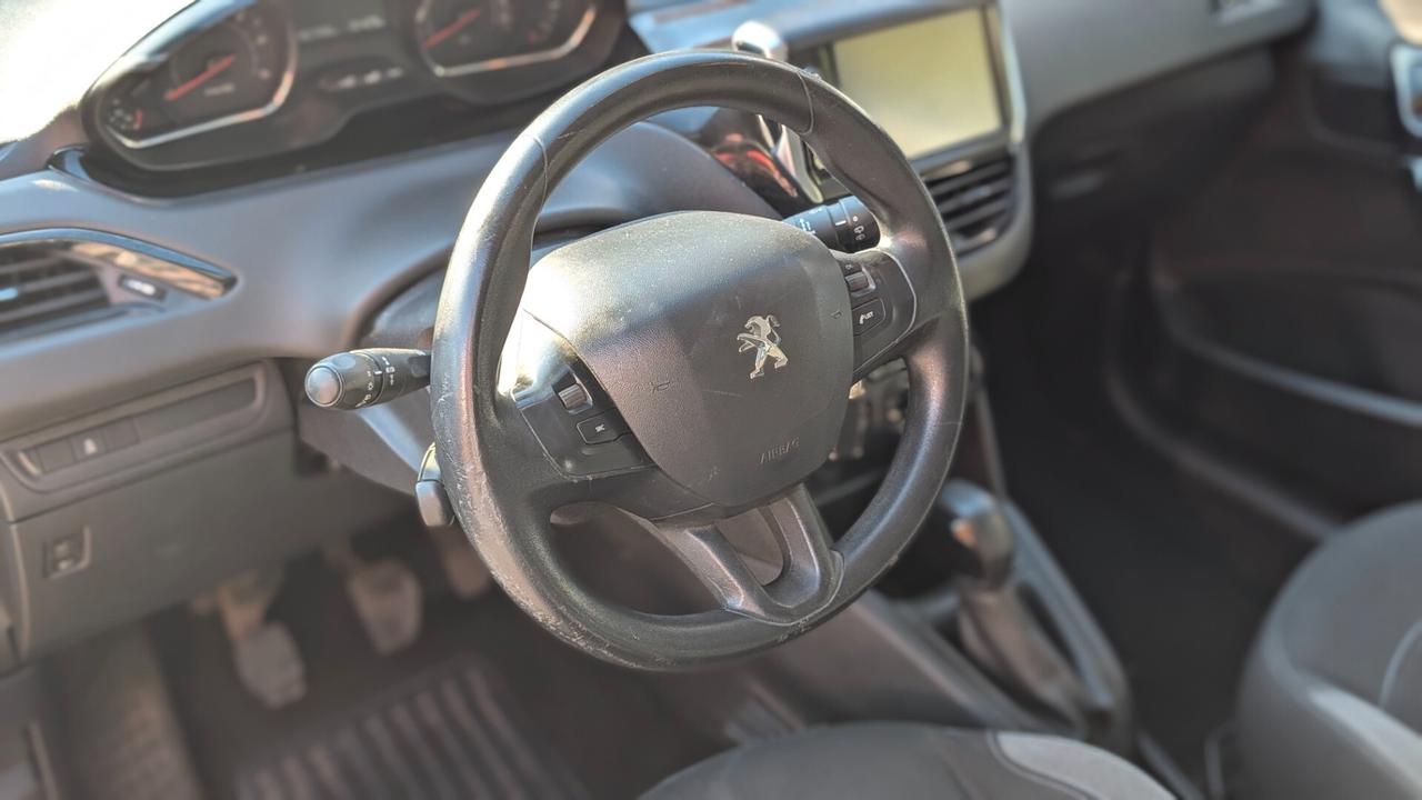 Peugeot 208 1.4 HDi 68 CV 5 porte Allure