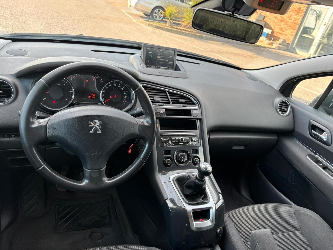 Peugeot 5008 BlueHDi 120 S&S Business 7 Posti