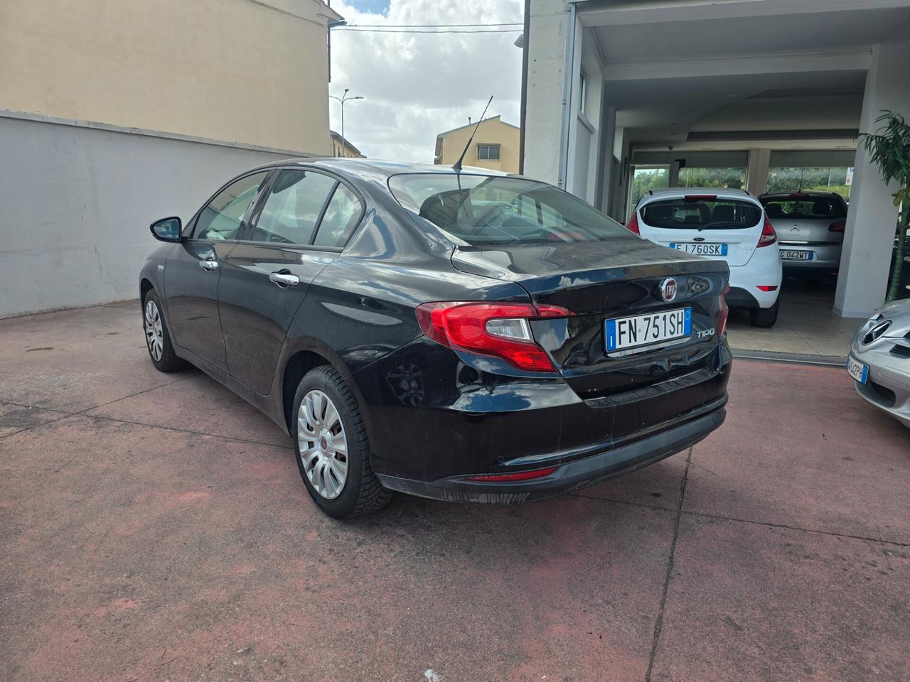 Fiat Tipo Multispace 1.3 HDi 75CV XTR Theatre