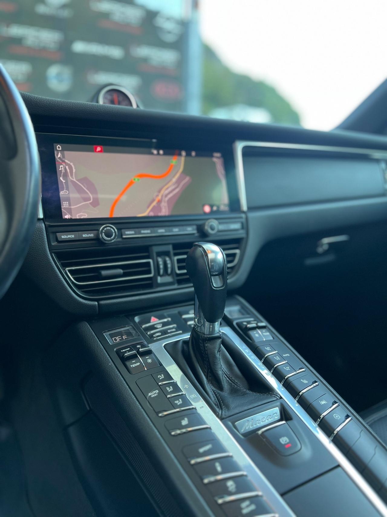 Porsche Macan 2.0 UNICO PROPRIETARIO TETTO APRIBILE