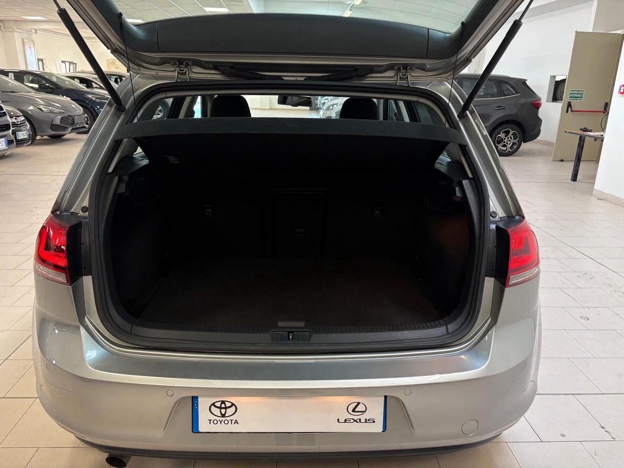 Volkswagen Golf 5p 1.6 tdi (btdi) Comfortline 110