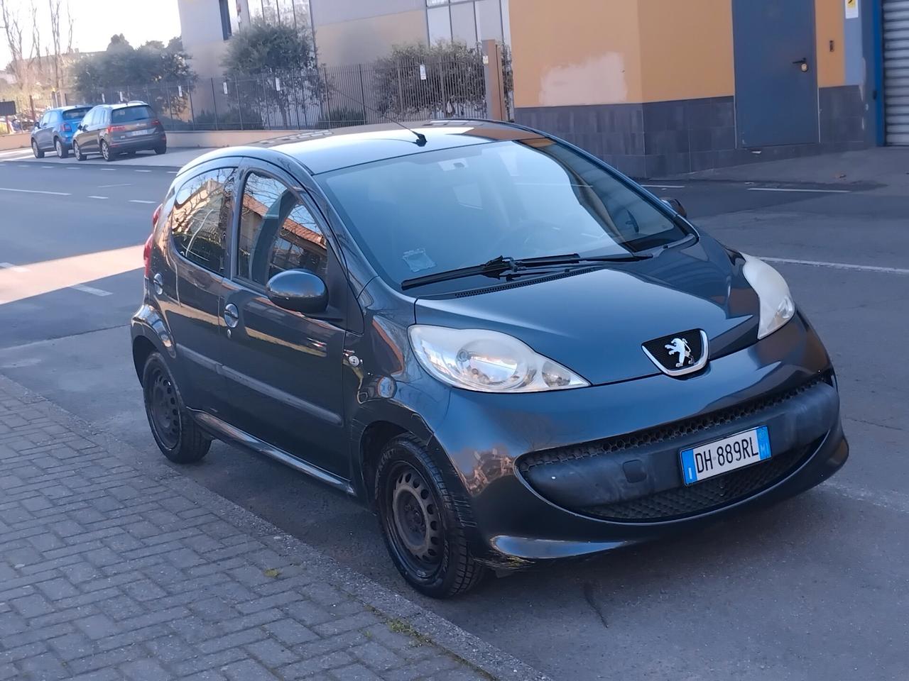 Peugeot 107 1.0 68CV 5p. Plaisir 2Tronic IDEALE PER NEO PATENTATI A SOLI 2.999 EURO