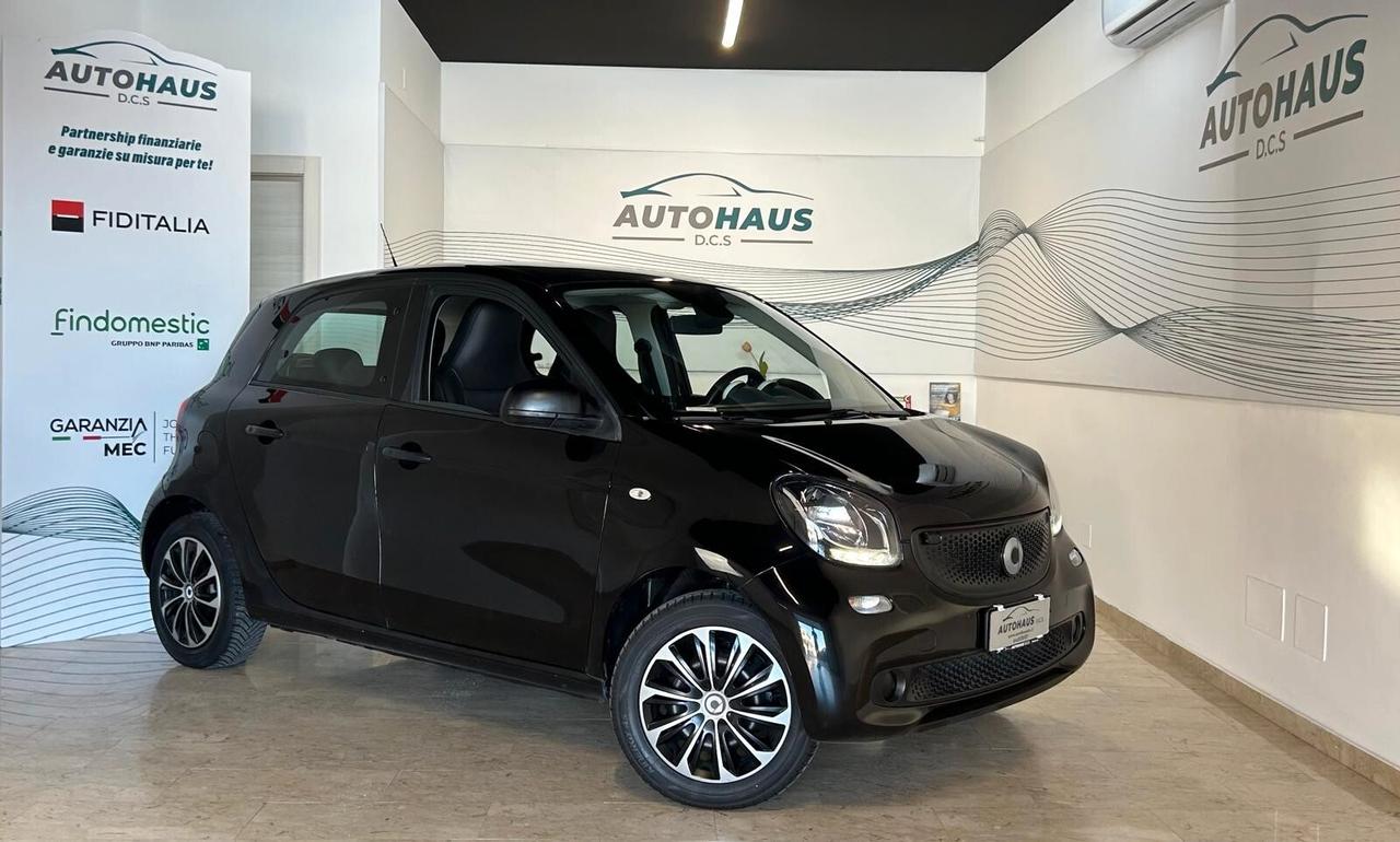 Smart ForFour 1.0 Prime tot black