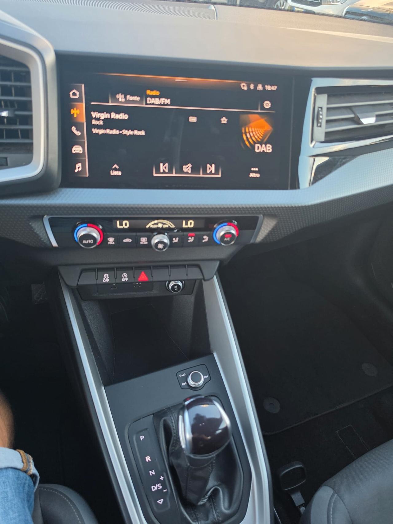 Audi A1 SPB 25 TFSI S tronic line edition