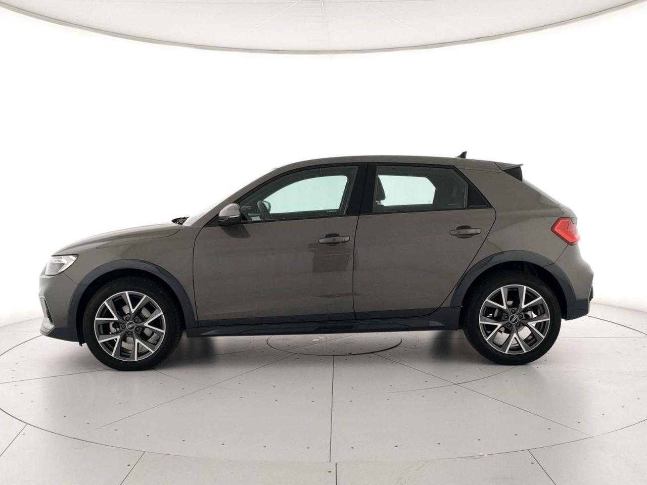 Audi A1 allstreet 30 1.0 tfsi admired 110cv s tronic