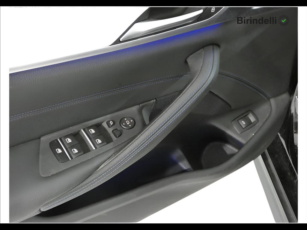 BMW Serie 5(G30/31/F90) - 525d Touring Msport