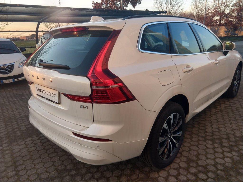 VOLVO XC60 2.0 b4 Core auto del 2024