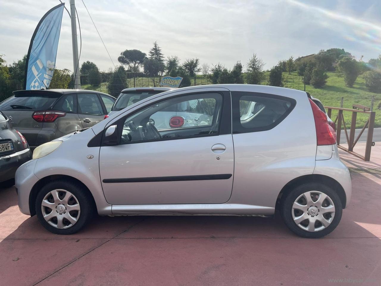 PEUGEOT 107 1.0 68 CV 3p. Desir