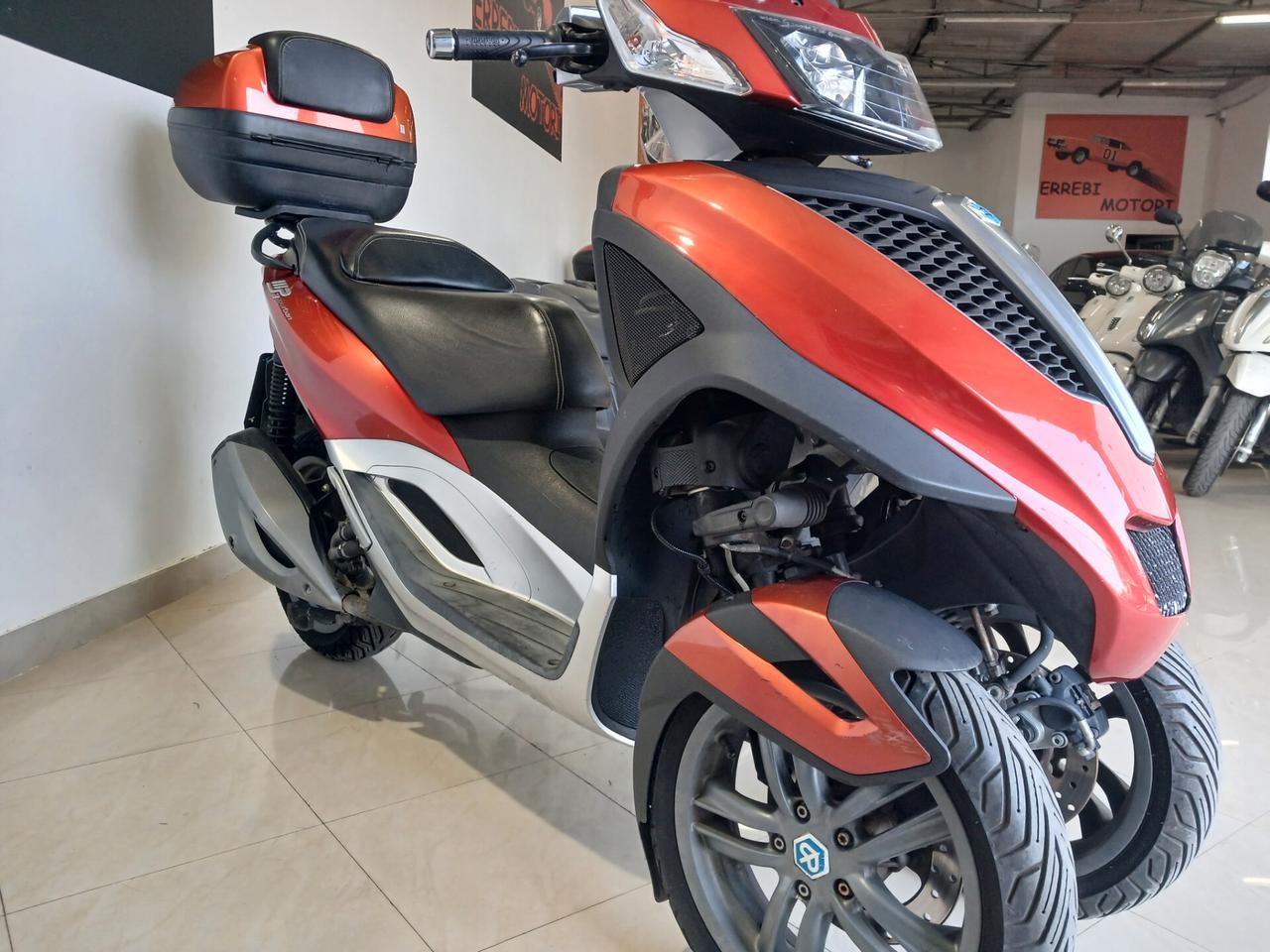 Piaggio MP3 300 YOURBAN
