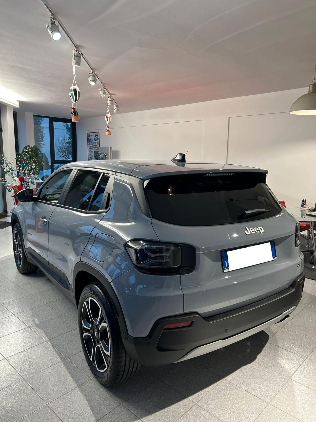 Jeep Avenger 1.2 Turbo 100 CV MHEV Summit