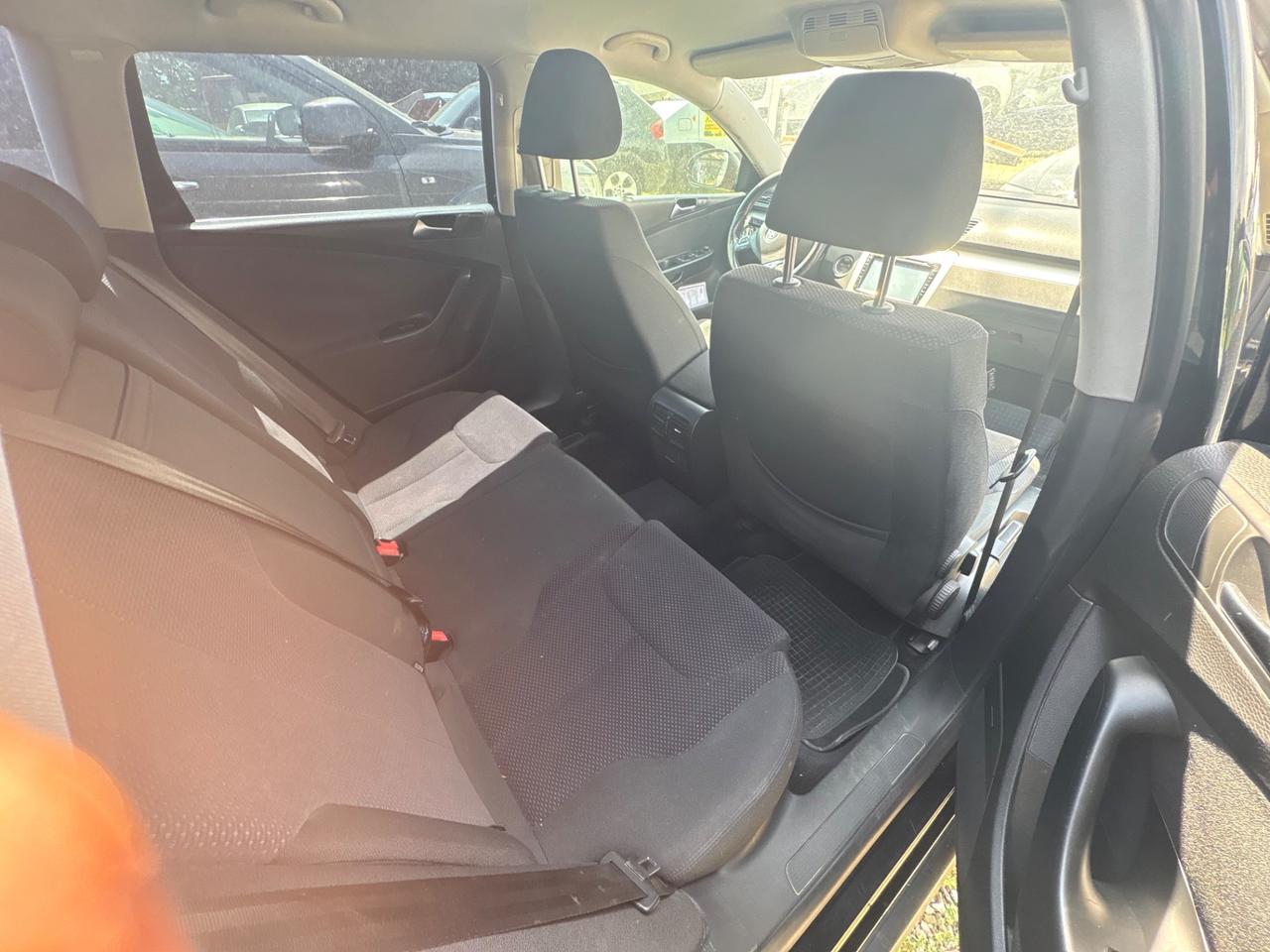 Volkswagen Passat 1.4 16V TSI Comf. EcoFuel DSG