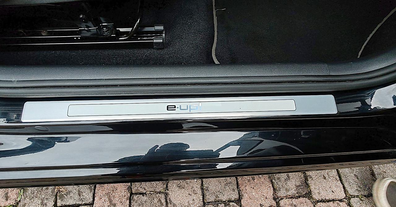 Volkswagen e-up! 5p 82CV- Anno 2021