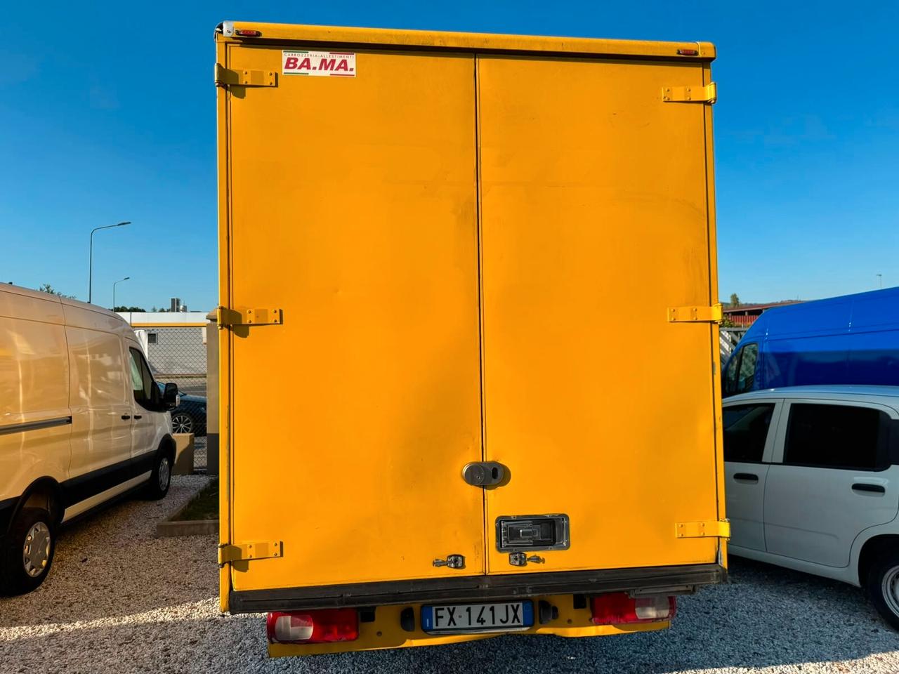 Volkswagen Crafter 35 2.0 TDI 140CV L4 Cab Furgone