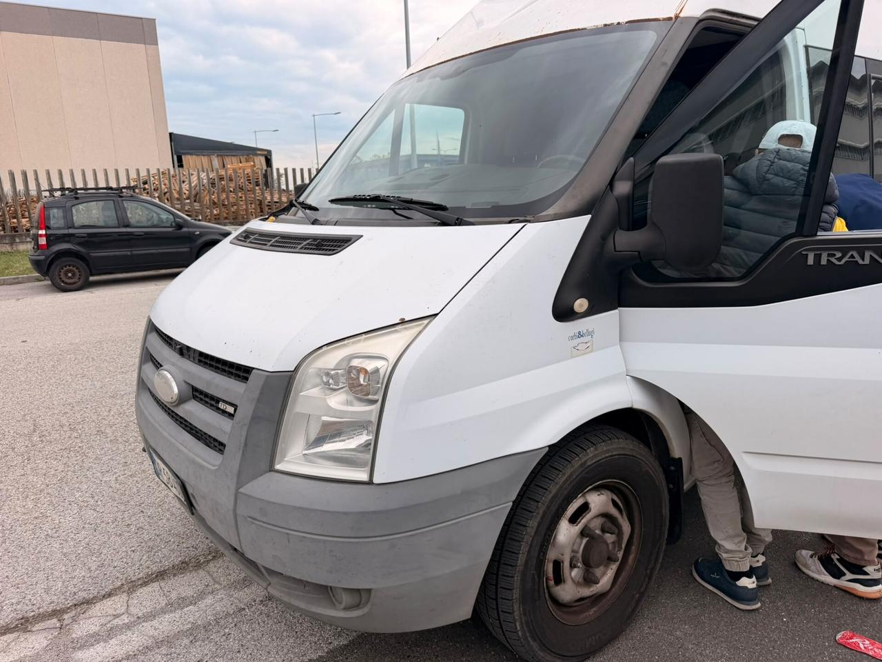 Ford Transit 350L 2.4 TDCi/115 PL-TM Furgone