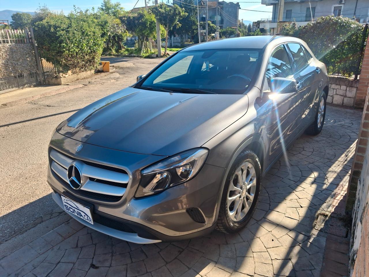 Mercedes-benz GLA 180 d Automatic Executive