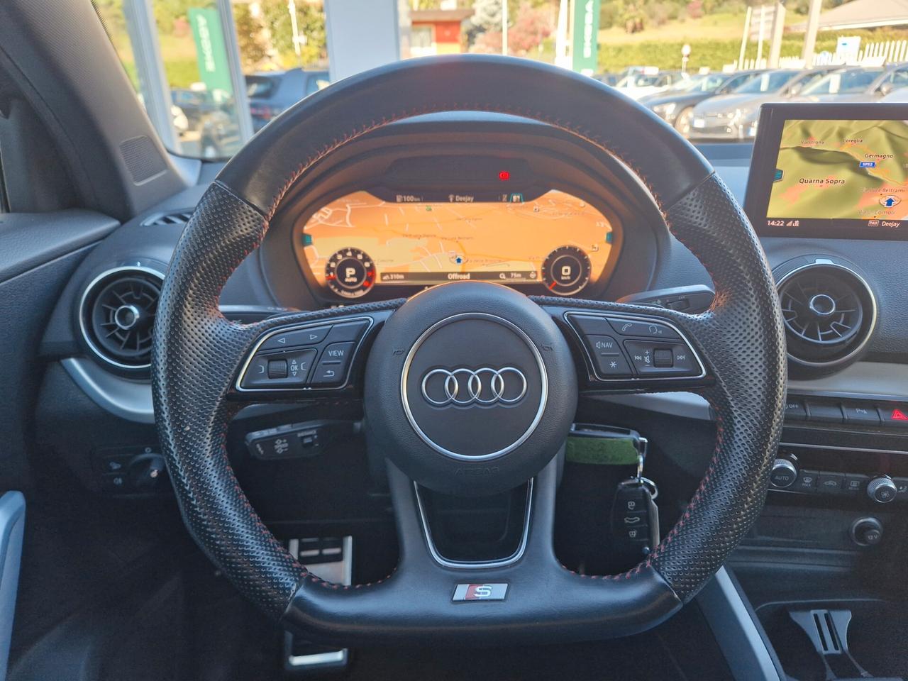 Audi Q2 35 TFSI S tronic Identity Black