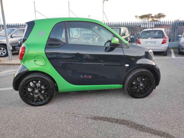 SMART ForTwo electric drive Prime shock green