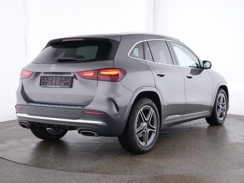 Mercedes-Benz GLA GLA 200 Automatic AMG Line Premium Camera 19" Mbux