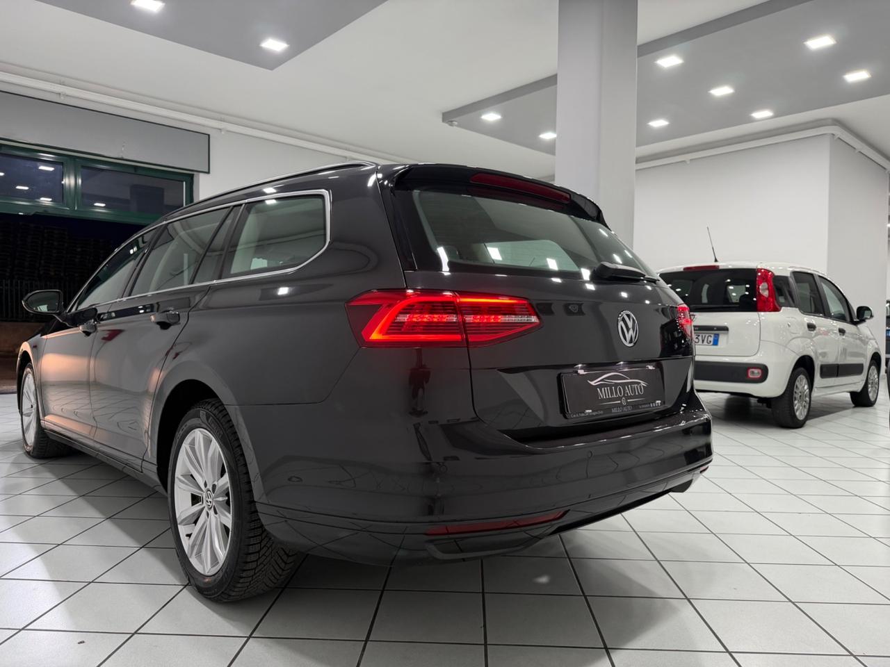 Volkswagen Passat 2.0 TDI DSG Business BlueMotion Technology