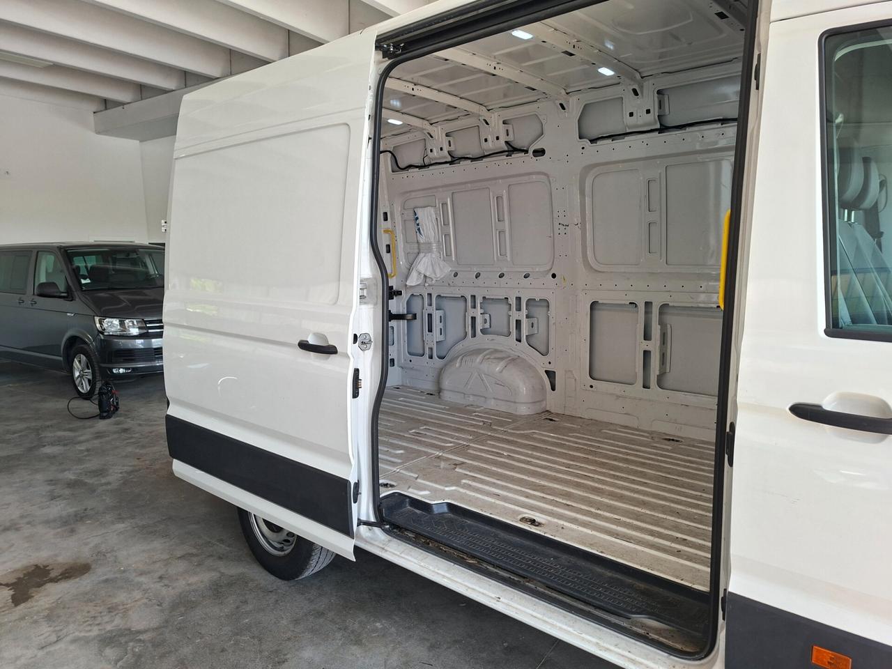 Volkswagen Crafter 2.0 TDI / EURO 6D-ISC / 15000KM