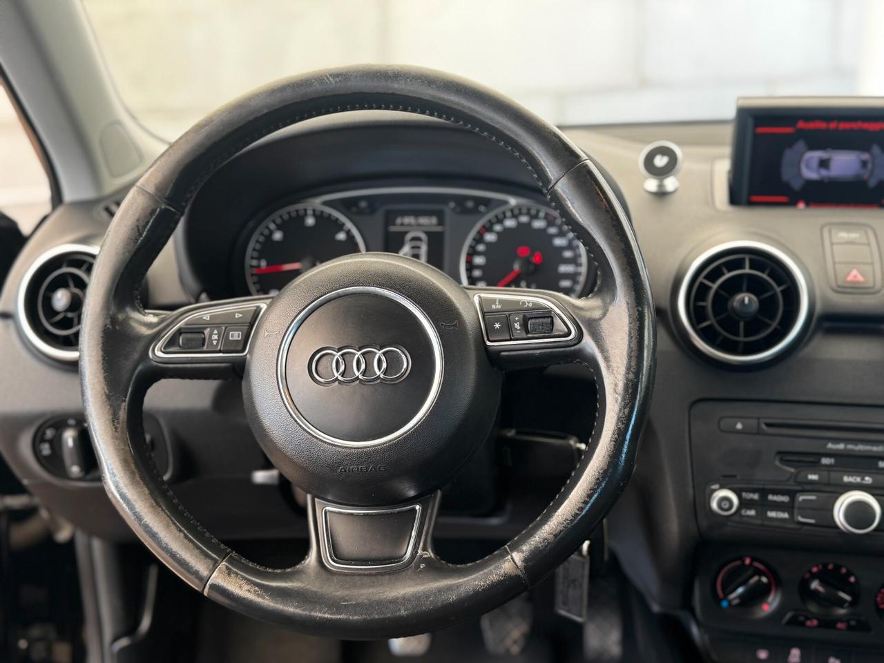Audi A1 1.6 TDI Attraction 90 cv - 2012