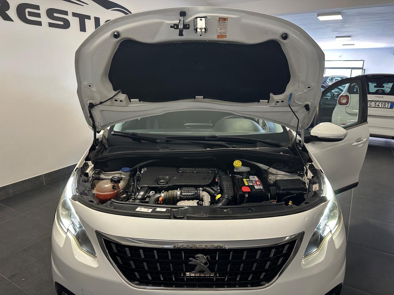PEUGEOT 2008 ALLURE 1.6 BLUEHDI 100CV PRONTA CONSEGNA
