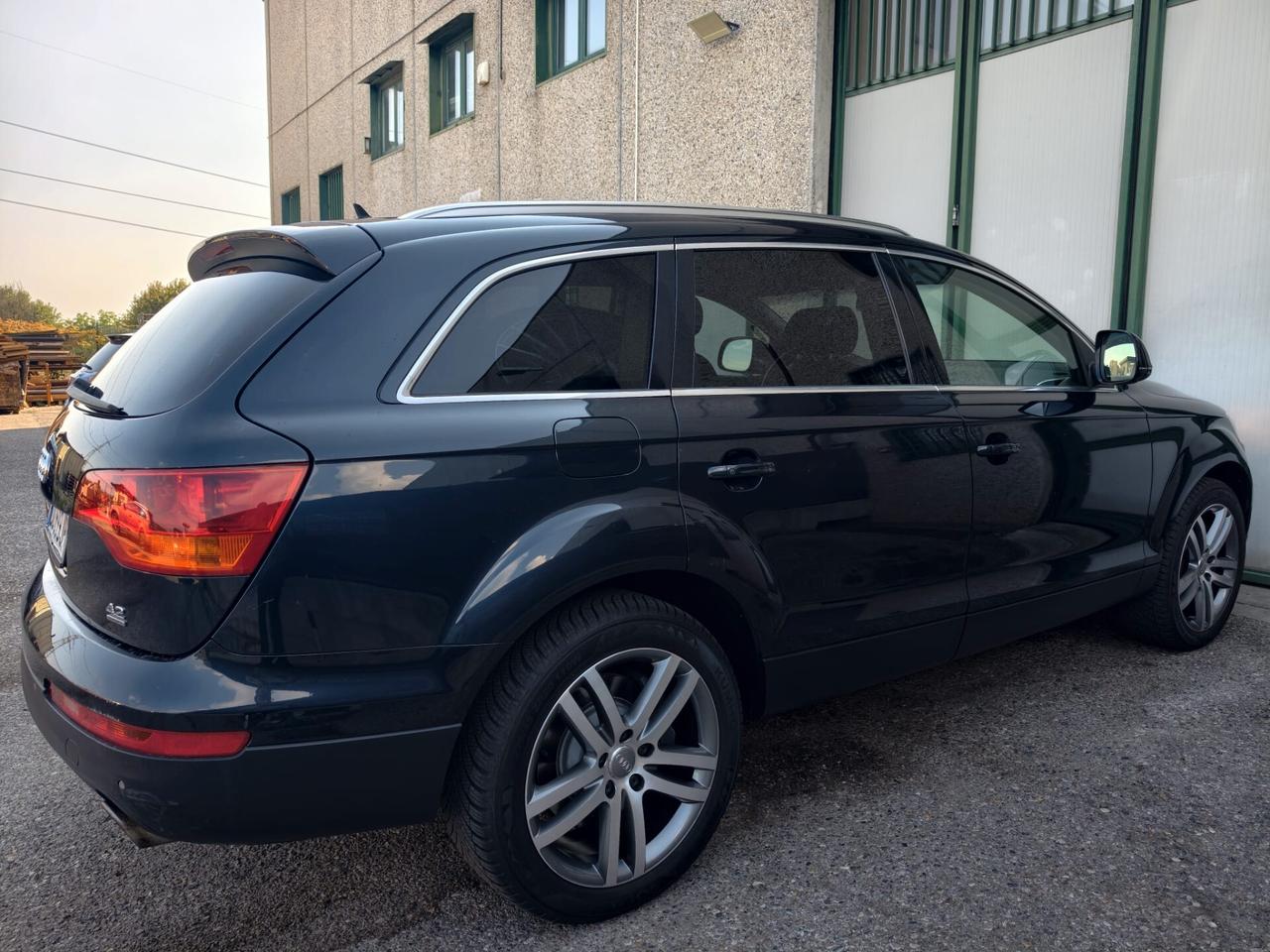Audi Q7 4.2 V8 ISCRITTO ASI TETTO ITALIANO AUTOMATICO