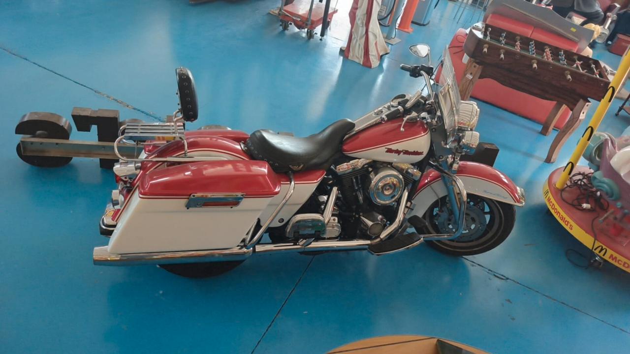 Harley-davidson FLHRC Road King Classic