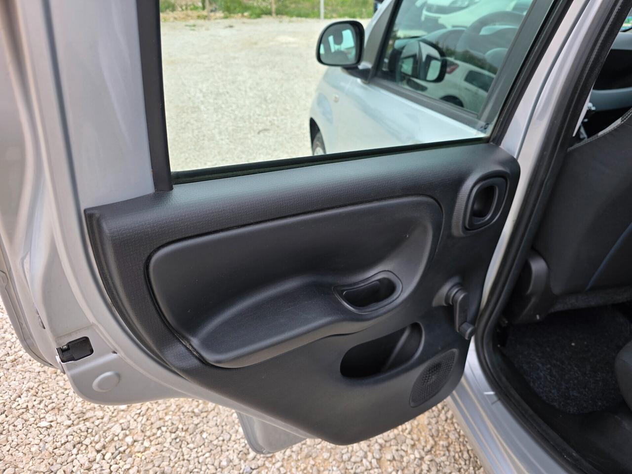 New panda Fiat Panda 1.2 Lounge