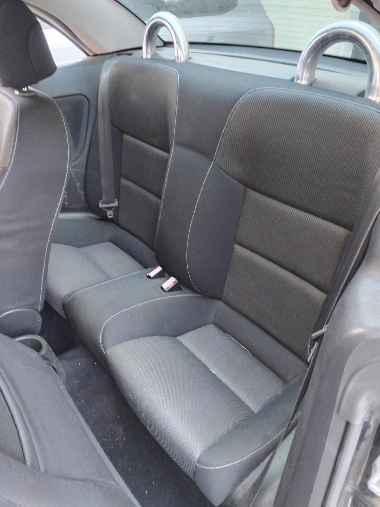 Peugeot 207 1.6 VTi 120CV CC Tecno