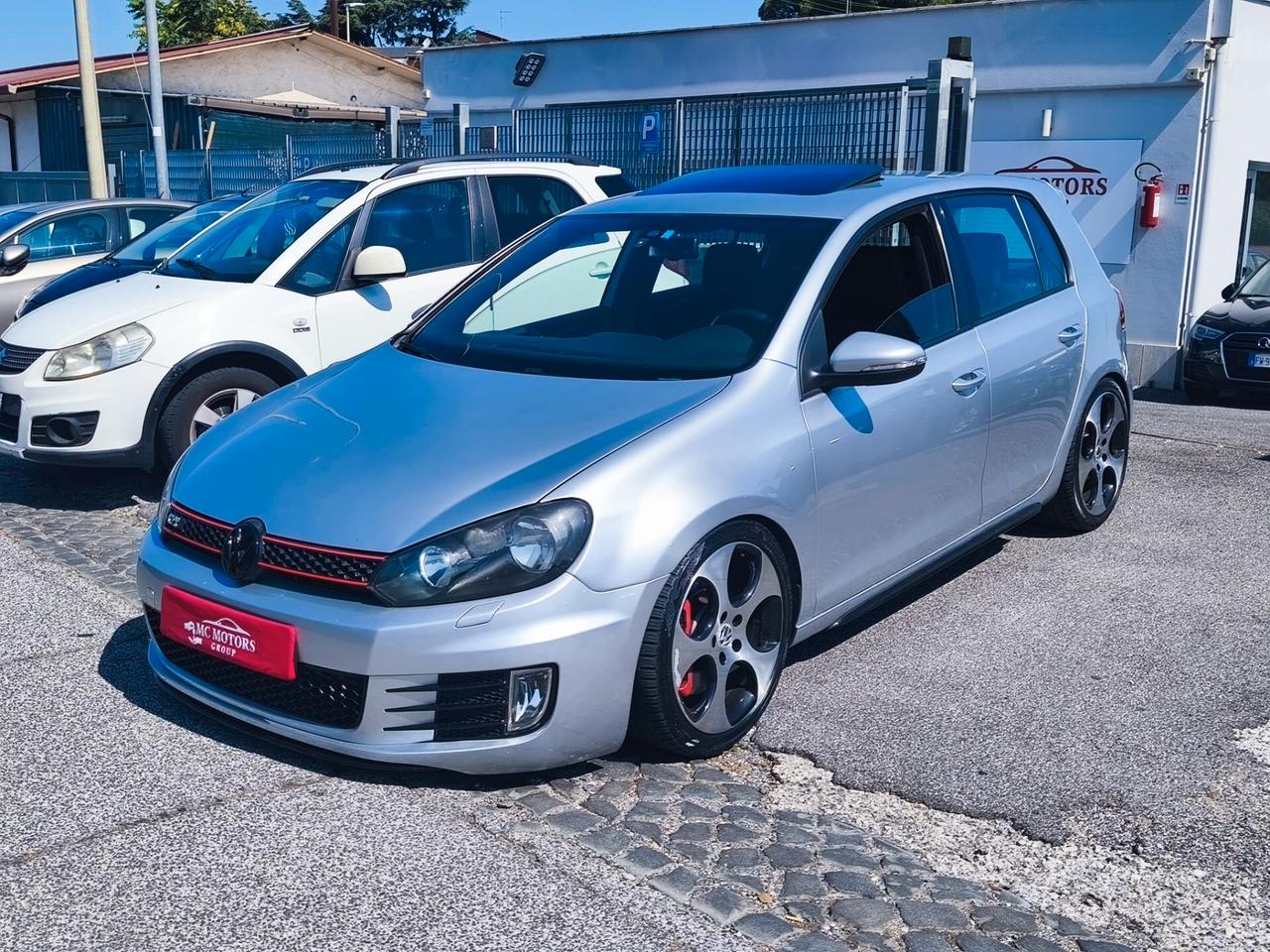 Volkswagen Golf GTI 2.0 TSI DSG 5p.