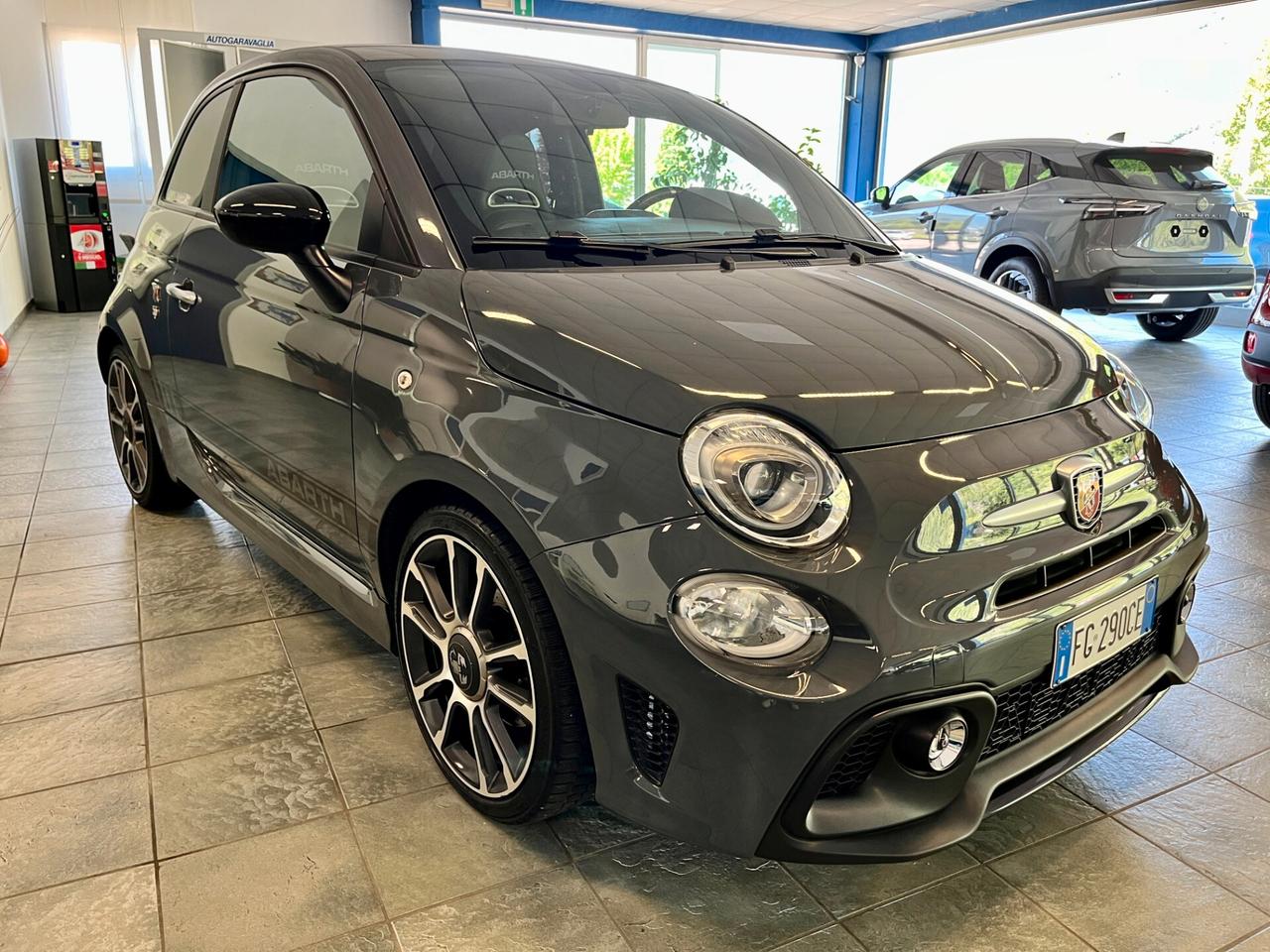 Abarth 595 1.4 Turbo T-Jet 165 CV Turismo