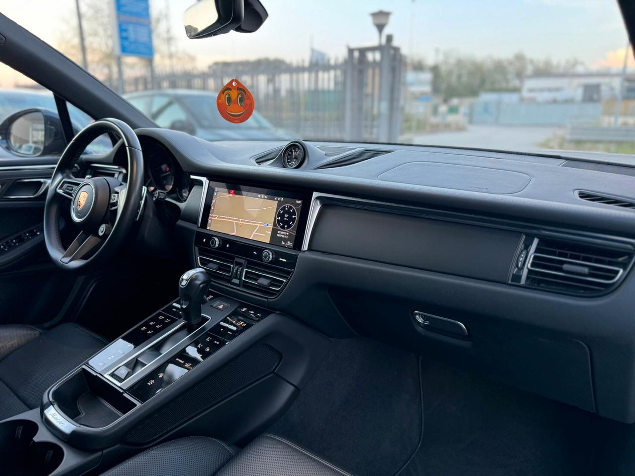 Porsche Macan 2.0 265 CV BLUE MIDNIGHT