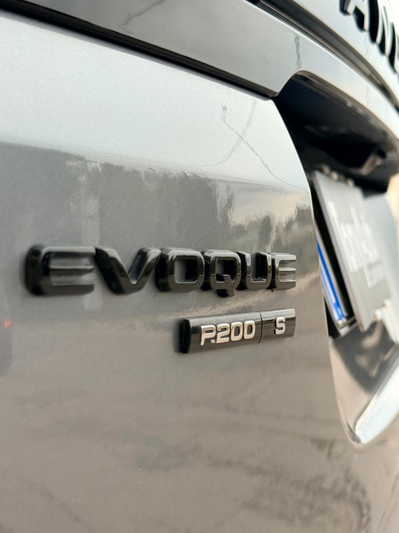 Land Rover Range Evoque 2.0d i4 mhev R-Dynamic 204cv auto NAVI,TELECAMERA,APPLE CARPLAY,VIRTUAL COCKPIT,ANDROID AUTO,INTERNI